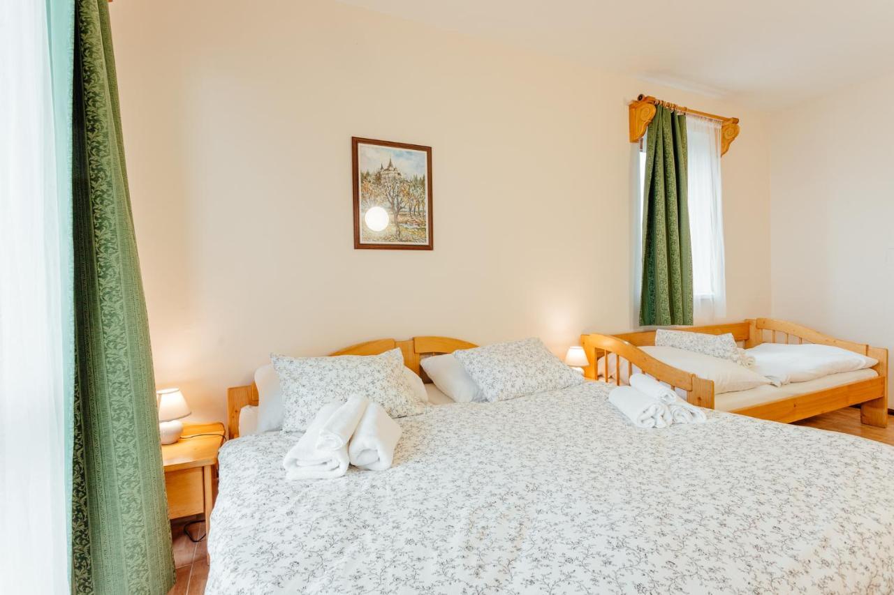 Penzion Topky Banská Štiavnica Zewnętrze zdjęcie